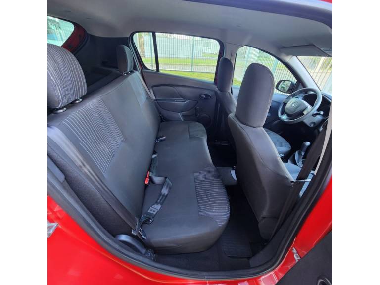 RENAULT - SANDERO - 2017/2017 - Vermelha - R$ 40.900,00