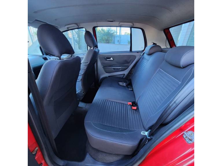 VOLKSWAGEN - CROSSFOX - 2010/2010 - Vermelha - R$ 41.900,00