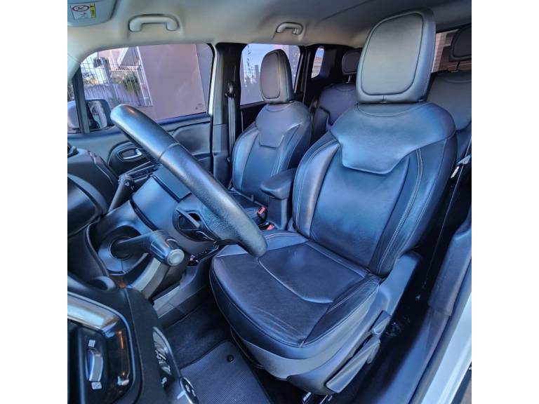 JEEP - RENEGADE - 2018/2018 - Branca - R$ 78.900,00