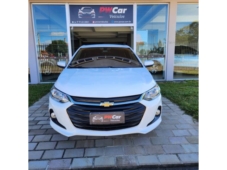 CHEVROLET - ONIX - 2020/2020 - Branca - R$ 74.900,00