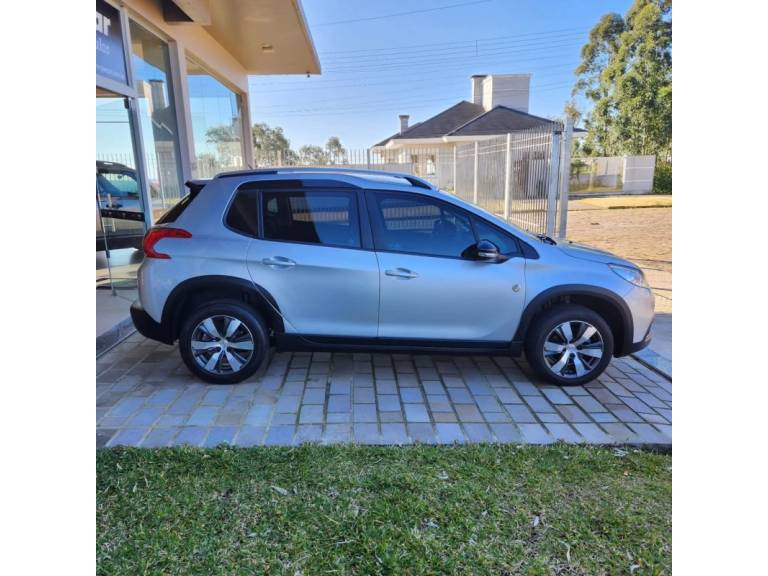 PEUGEOT - 2008 - 2018/2019 - Prata - R$ 74.900,00