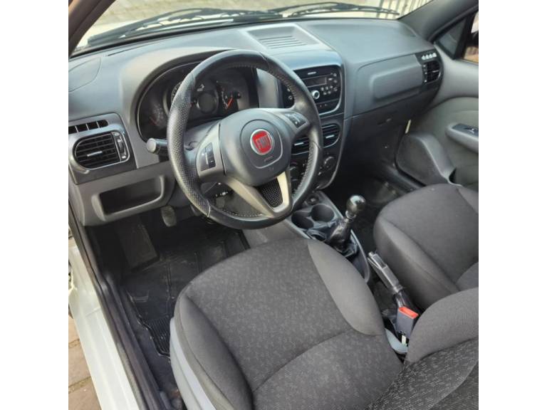 FIAT - STRADA - 2020/2020 - Branca - R$ 79.900,00