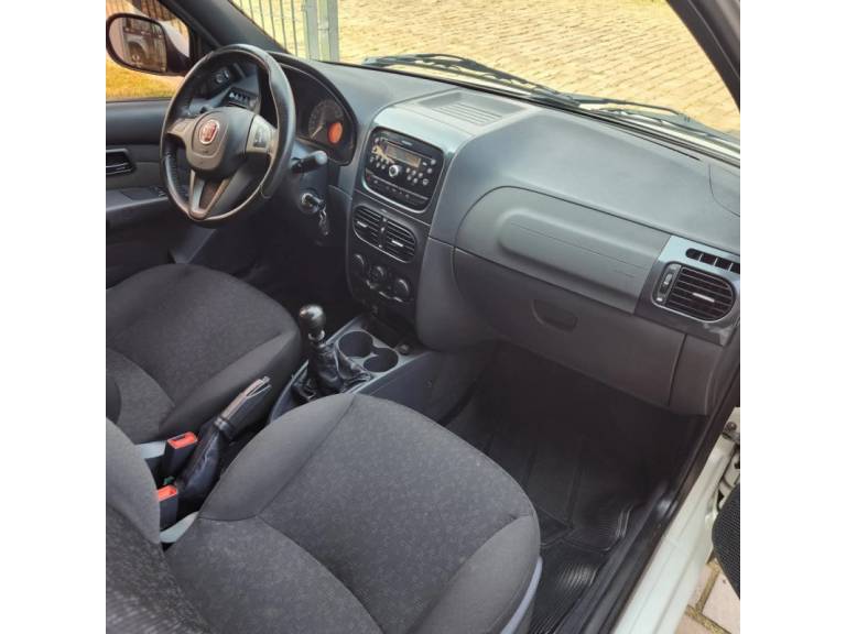 FIAT - STRADA - 2020/2020 - Branca - R$ 79.900,00