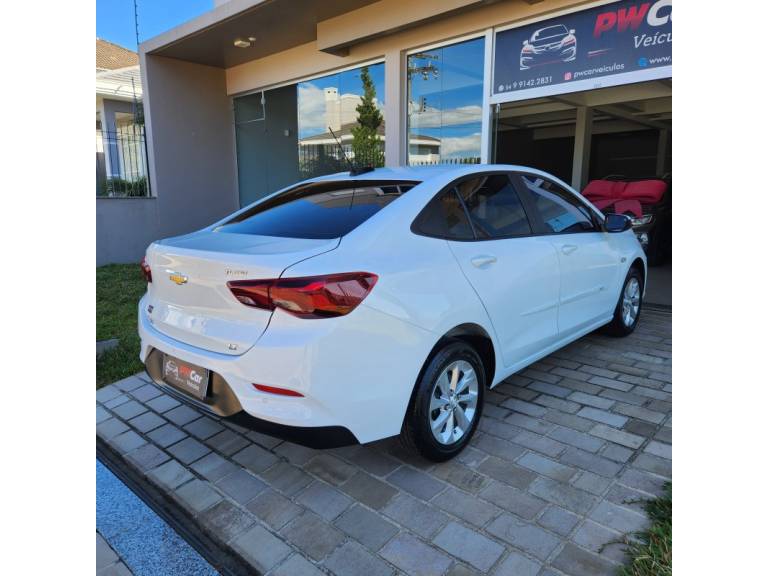 CHEVROLET - ONIX - 2020/2020 - Branca - R$ 74.900,00