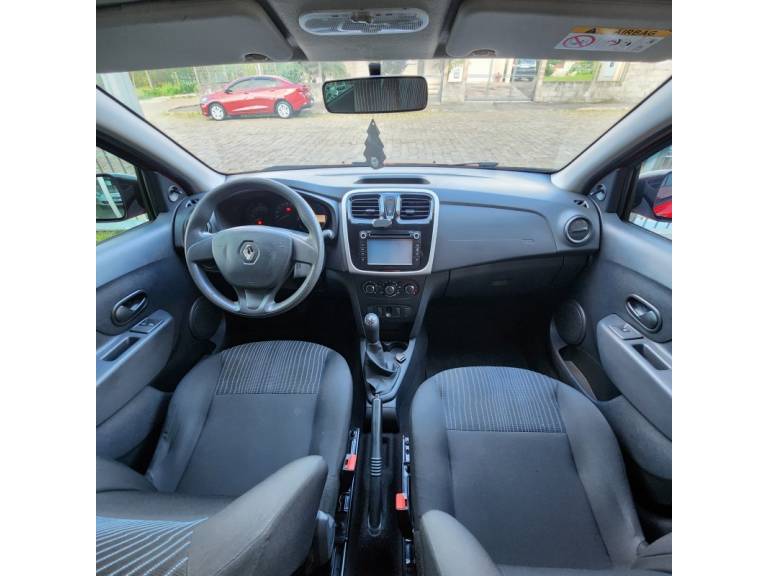 RENAULT - SANDERO - 2017/2017 - Vermelha - R$ 40.900,00