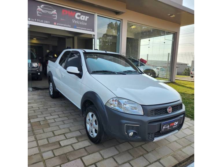 FIAT - STRADA - 2020/2020 - Branca - R$ 79.900,00