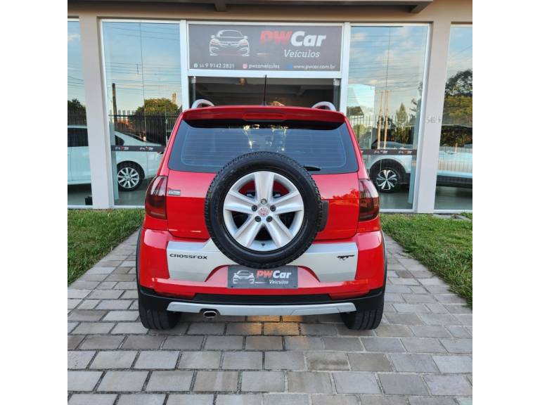 VOLKSWAGEN - CROSSFOX - 2010/2010 - Vermelha - R$ 41.900,00